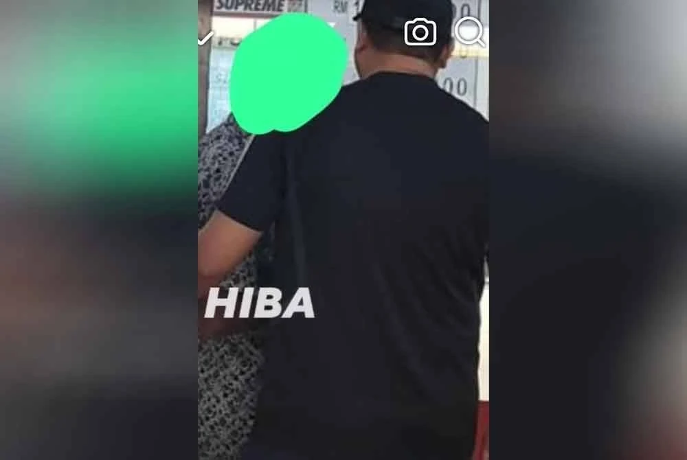 Lelaki warga emas berusia 75 tahun ditangkap penguat kuasa JAINJ ketika membeli nombor ekor. - Foto: FB JAINJ