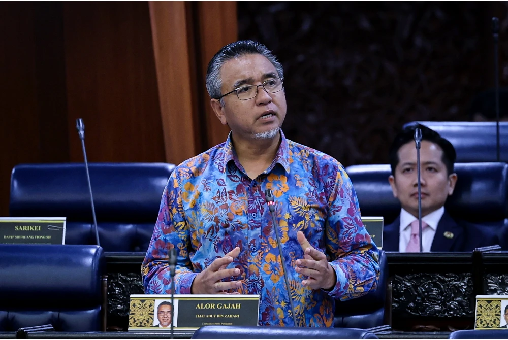 Adly ketika sesi pertanyaan-pertanyaan bagi jawab lisan pada Mesyuarat Ketiga Penggal Ketiga, Majlis Parlimen ke-15 Dewan Rakyat di Bangunan Parlimen pada Khamis. 