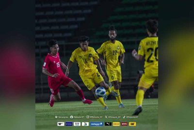 Skuad negara berjaya meraih tiga mata dalam perlawanan menentang Laos di Vientiane. FOTO: MALAYSIA NT