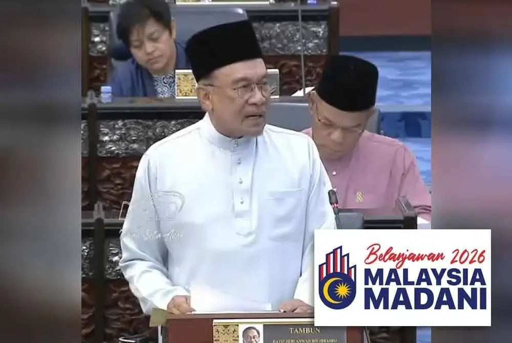 Anwar ketika ketika membentangkan Belanjawan 2026 di Dewan Rakyat pada Jumaat.