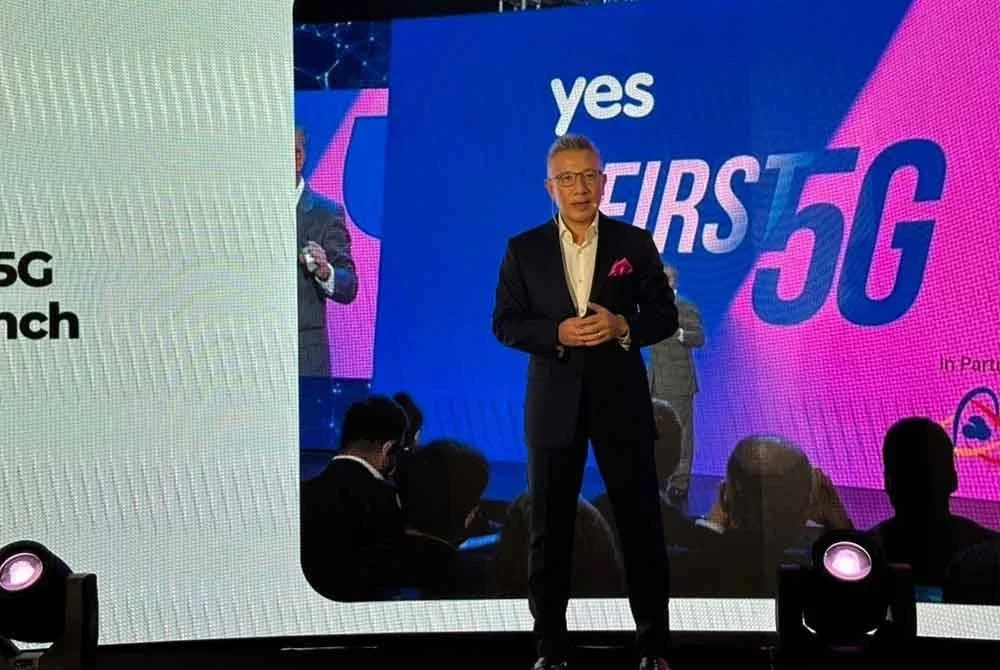 Ketua Pegawai Eksekutif YTL Communications, Wing K Lee membuat ucapan dalam majlis ‘Future First Tech-Talk by Yes’ di Sentul Depot, Kuala Lumpur pada Khamis.