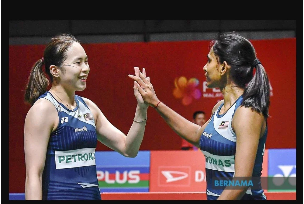 Pearly–Thinaah mara ke perlawanan akhir Terbuka Artik Super 500 selepas menyingkirkan cabaran Pei Shan–En Tzu dalam aksi separuh akhir di Energia Arena, Vantaa, Finland pada Sabtu.