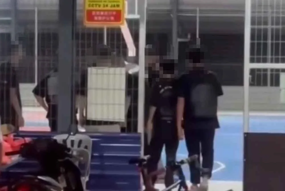 Empat suspek ditahan bagi membantu siasatan dan hasil semakan dua daripada suspek mempunyai rekod jenayah lampau. 