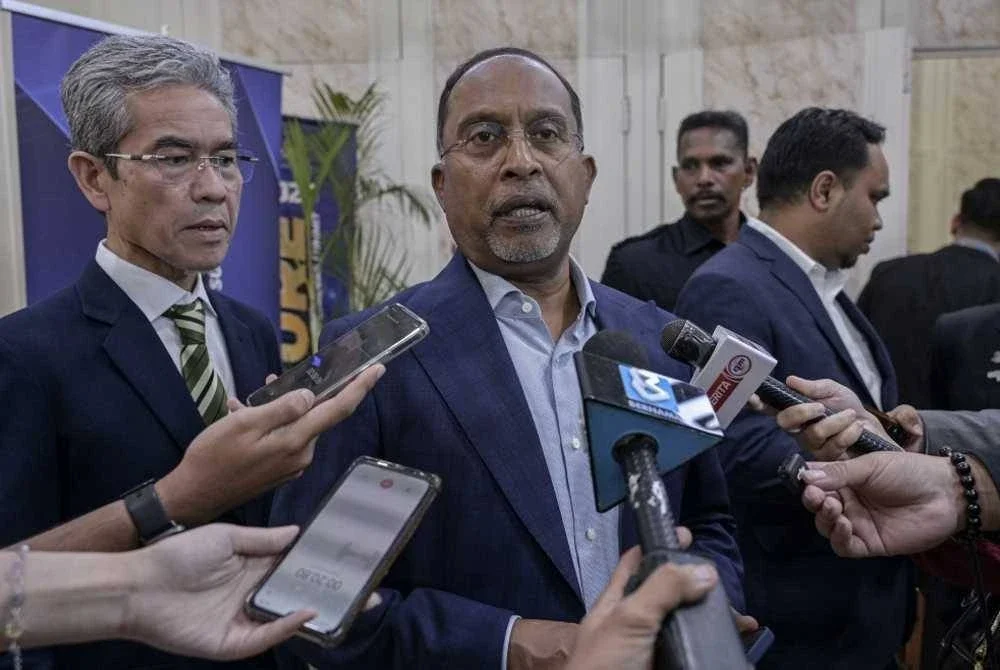 Zambry ketika ditemui pemberita selepas Majlis Penutupan iFUTURE 2025 di Dewan Merdeka, Pusat Dagangan Dunia Kuala Lumpur pada Isnin. Foto Bernama