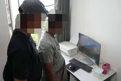 Antara warga Bangladesh yang ditahan kerana disyaki terbabit dengan sindiket pemalsuan pasport.