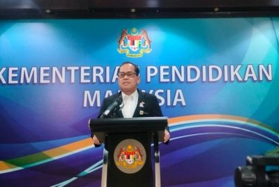 Mohd Azam pada sidang akhbar khas di Putrajaya pada Selasa.