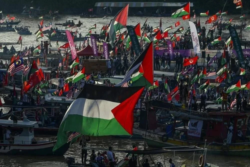 Program Pelayaran Solidariti Kelantan untuk Gaza di Sungai Kelantan, baru-baru ini. Foto Bernama
