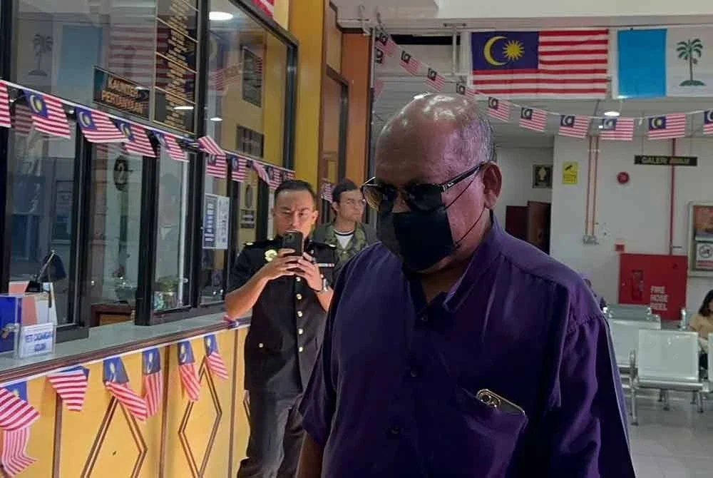 Mohd Noor ketika hadir di Mahkamah Butterworth pada Rabu.