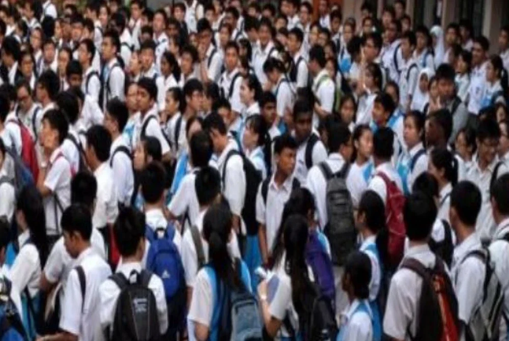 Sistem pendidikan hari ini semakin condong ke arah ‘menghapuskan hukuman’ atas nama ‘melindungi emosi pelajar’.Gambar hiasan.