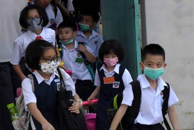 KKM melaporkan peningkatan ketara kes influenza di seluruh negara dengan 65.8 peratus kluster dikesan di sekolah. Foto fail Bernama