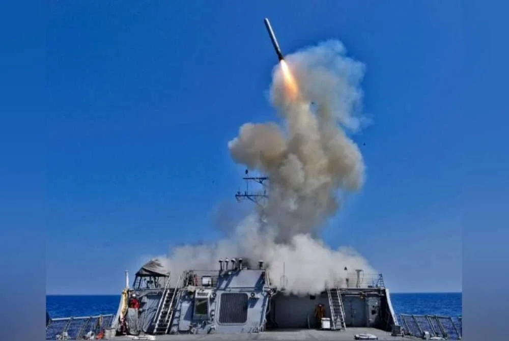 Trump mencetuskan provokasi terhadap Kremlin selepas beliau bercadang untuk memindahkan misil Tomahawk ke Kiev seperti yang diminta Presiden Ukraine, Volodymyr Zelenskyy pada bulan lalu. Foto Agensi