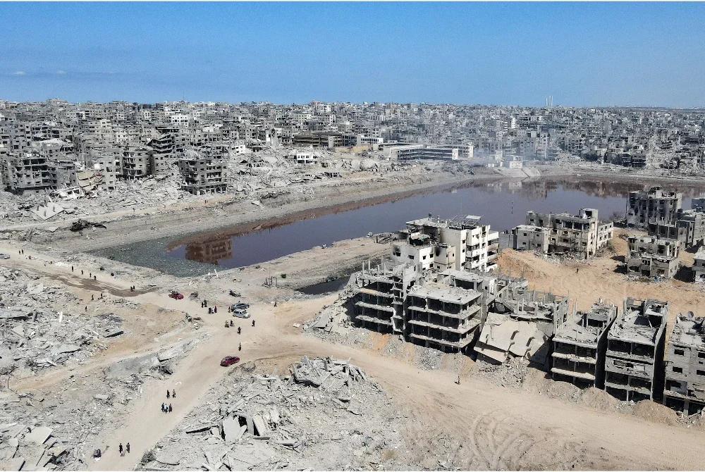 Kempen pengeboman ganas yang dilancarkan Zionis pada bulan lalu telah memusnahkan kira-kira 83 peratus struktur bangunan di kawasan kejiranan di Bandar Gaza.