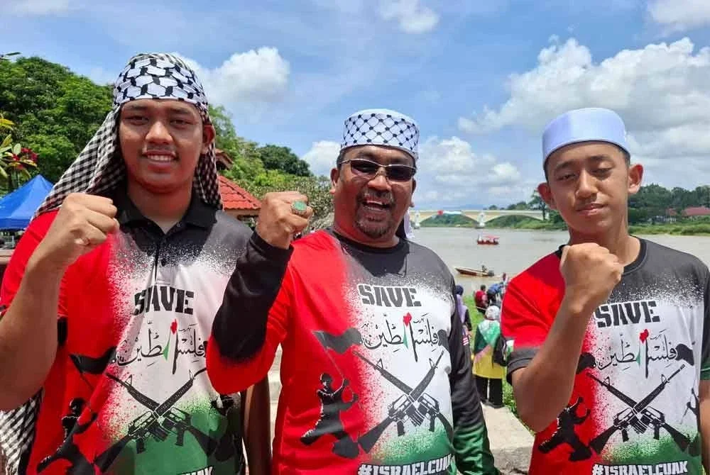 Sebahagian gelagat pengunjung yang hadir ke program Eksplorasi Rakit Flotilla.