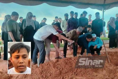 Ahli keluarga menyiram pusara Allahyarham Ahmad Arif Zawir di Tanah Perkuburan Islam Mutmainnah Cahaya Masai, Pasir Gudang pada Sabtu. Gambar kecil: Ahmad Auf