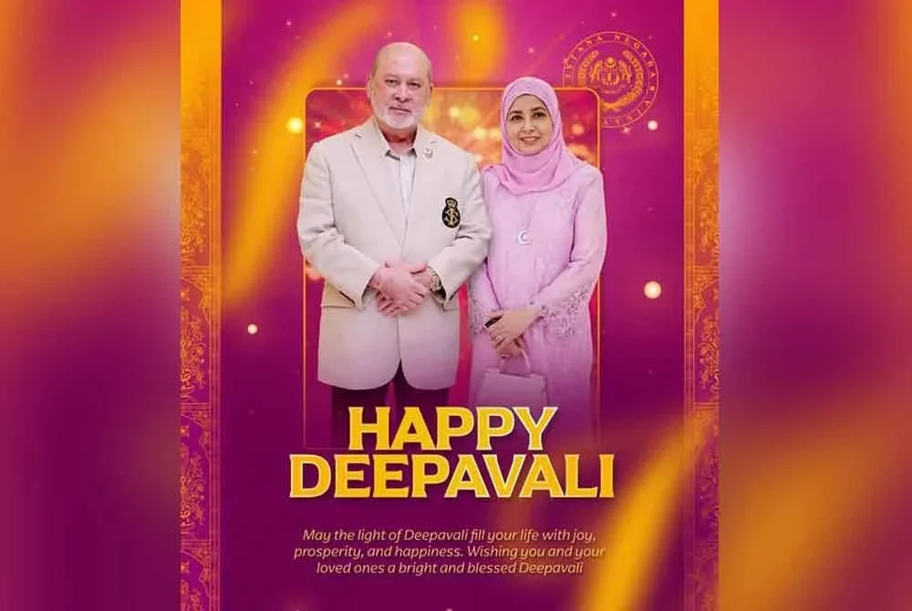 Sultan Ibrahim dan Raja Zarith Sofiah menzahirkan ucapan selamat menyambut Deepavali kepada seluruh masyarakat beragama Hindu. Foto FB Sultan Ibrahim