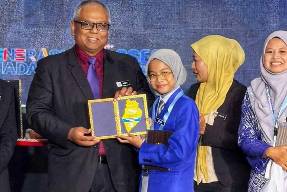 Siti Nurnadhira muncul pembahas terbaik pool pusingan akhir pertandingan itu.