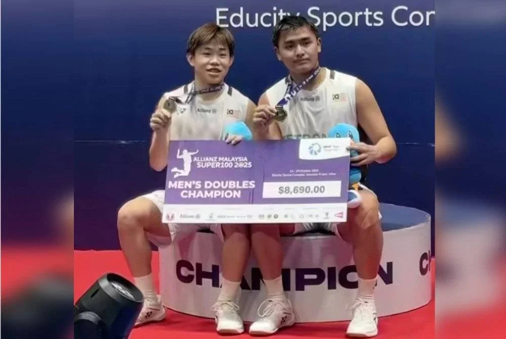 Aaron–Khai Xing juara Malaysia Super 100.