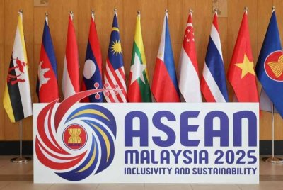 PDRM akan melaksanakan lencongan dan penyuraian trafik secara berperingkat bermula jam 8 pagi sehingga 7.45 malam Khamis sempena raptai Sidang Kemuncak ASEAN ke-47.