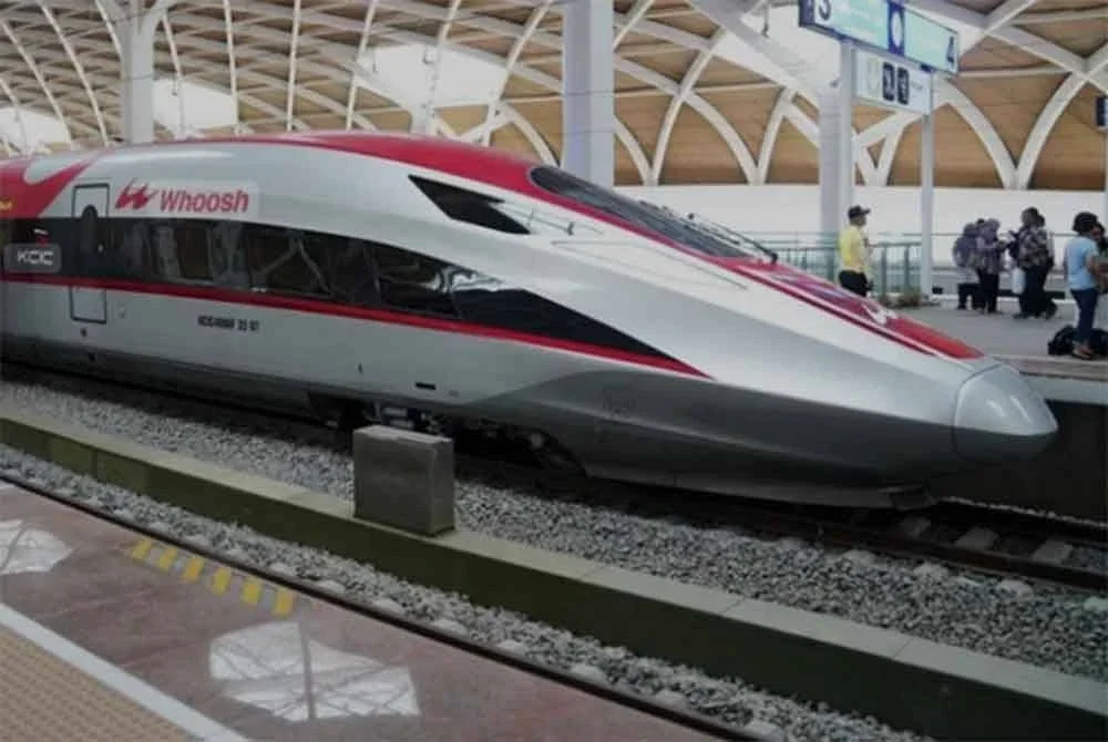 Kereta api laju, Woosh. - Foto: Agensi