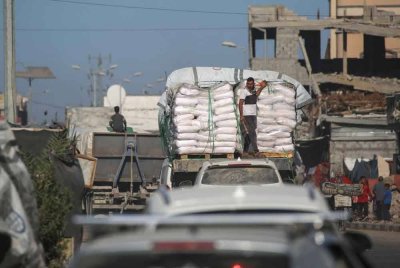 Malaysia menyambut baik Pendapat Nasihat bersejarah Mahkamah Keadilan Antarabangsa (ICJ) pada Rabu dan menggesa penyaluran segera bantuan kemanusiaan ke Wilayah Palestin Yang Diduduki (OPT), khususnya di Gaza.