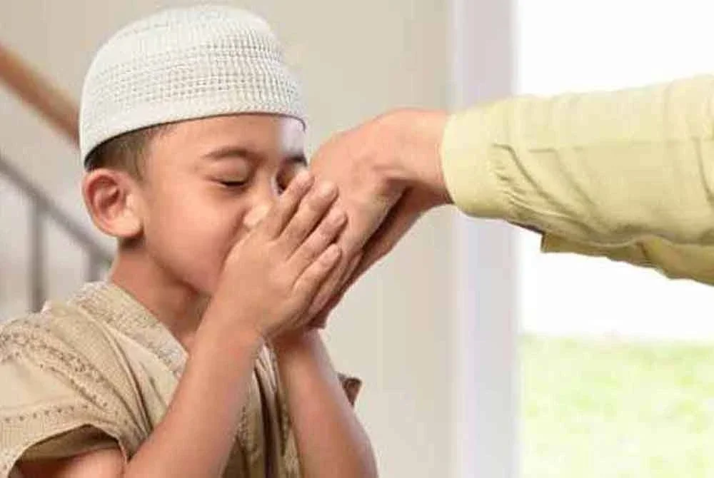 Adab menjadi asas pembinaan ilmu dan kemahiran. Gambar hiasan