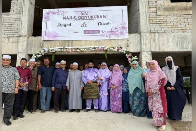 Masjid Tahfiz Al-Ayubi, Kota Siti Mariam di Pulau Buih, Kangkong, Pasir Mas bakal menjadi mercu pembangunan Islam baharu di kawasan tersebut.