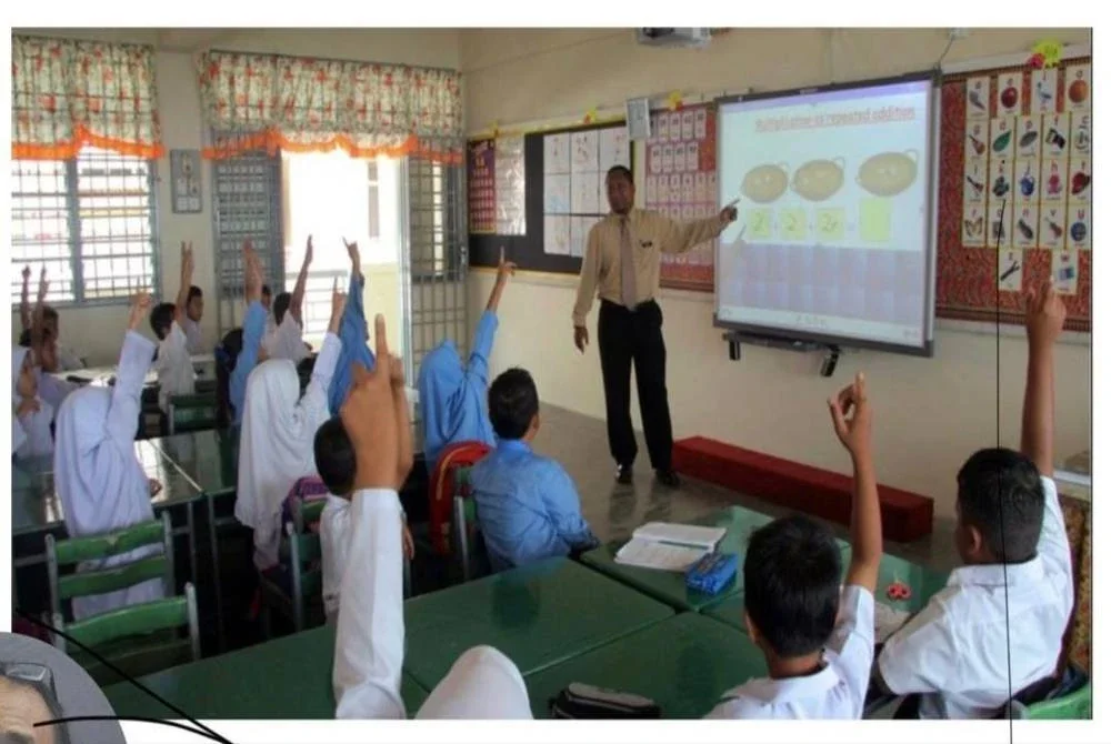 Langkah kerajaan Selangor menyediakan vaksin influenza A secara percuma kepada pelajar tepat pada masanya susulan penularan jangkitan itu kian membimbangkan.