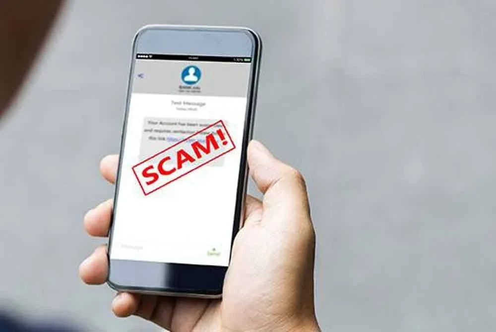 Seorang pekerja swasta di sini berputih mata apabila wang simpanan dalam akaun Tabung Haji dan ASB lesap dalam tempoh tidak sampai sebulan.