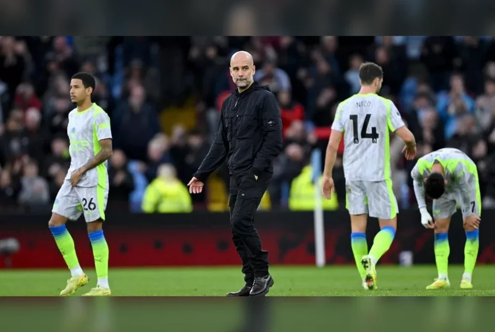 Guardiola menyatakan terlalu awal untuk bimbang mengenai usaha mengejar Arsenal di puncak liga. Foto Agensi
