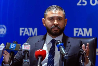 Tunku Mahkota Ismail pada Sidang Media Pasukan Kebangsaan di sebuah hotel di Subang Jaya. Foto Bernama