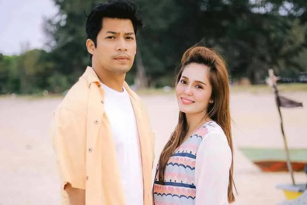 Prosiding perceraian pelakon Kamal Adli dan Uqasha Senrose di Mahkamah Rendah Syariah Wilayah Persekutuan ditangguhkan kepada 19 November depan.