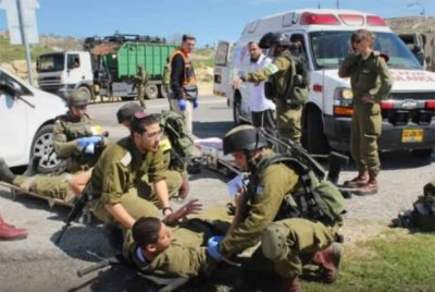Semua mangsa telah dihantar ke hospital tentera untuk menerima rawatan lanjut dan keluarga mereka telah dimaklumkan mengenai insiden berkenaan - Foto: Agensi