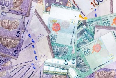 Pada sesi petang Jumaat, mata wang tempatan terus mengukuh berbanding dolar AS dengan pasangan dolar AS-ringgit mencecah RM4.1853. Gambar hiasan