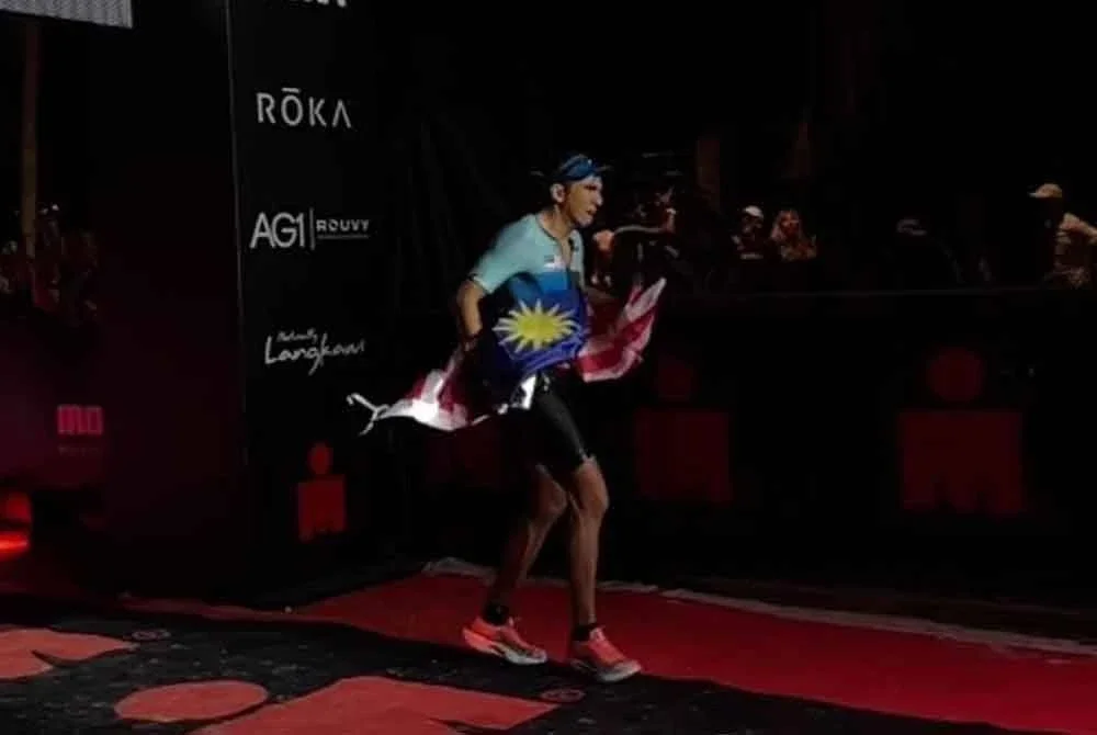 Syed Saddiq berjaya menamatkan Kejohanan Ironman Malaysia dalam masa kurang 13 jam. Foto Facebook Syed Saddiq Syed Abdul Rahman