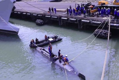 Indonesia menjalankan ujian tembakan torpedo kapal selam autonomi pertamanya, dikenali sebagai Kapal Selam Otonom. Foto Kementerian Pertahanan Indonesia.