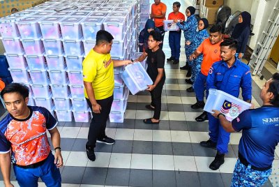 FAMA Pahang sediakan 3,000 kit makanan bagi menghadapi MTL yang dijangka bermula 6 November ini hingga 26 Mac tahun depan. - Foto: FB FAMA Pahang