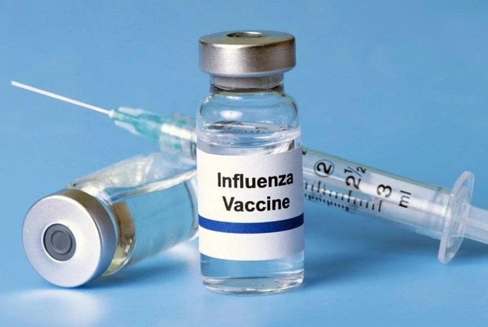 Kerajaan Negeri Selangor akan memulakan program pemberian vaksin Influenza secara percuma di daerah yang mencatatkan kadar kes tertinggi, iaitu Petaling, Klang, Gombak dan Hulu Langat bermula minggu hadapan. Gambar hiasan