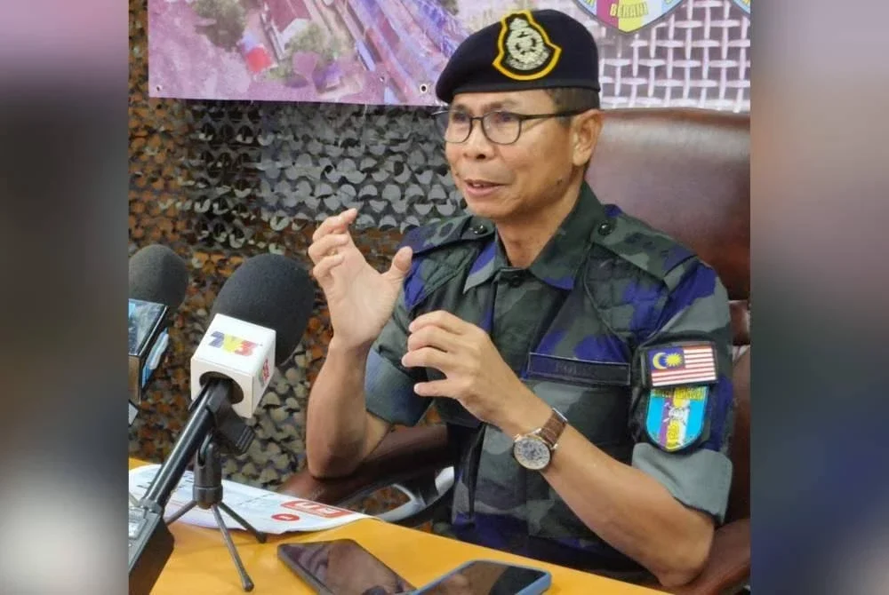 Ijid semasa sidang akhbar di Martek Pengkalan Kubor, Tumpat pada Ahad.