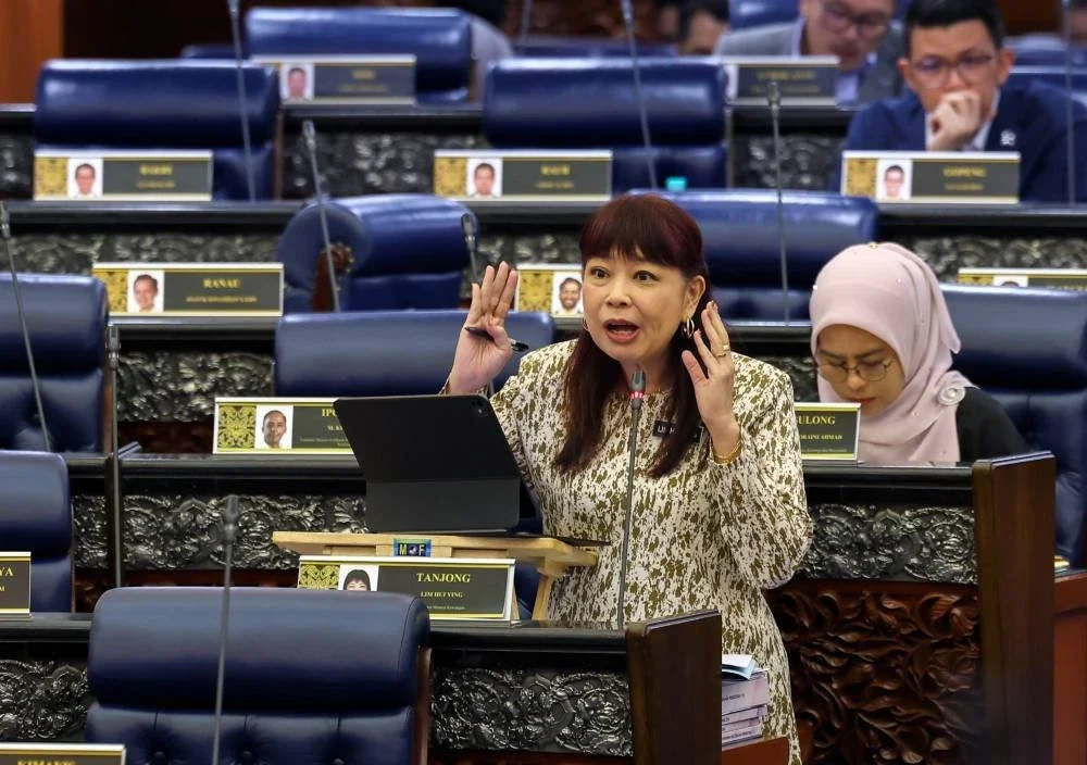 Hui Ying ketika sesi soal jawab di Dewan Rakyat, Kuala Lumpur pada Isnin. Foto: Bernama
