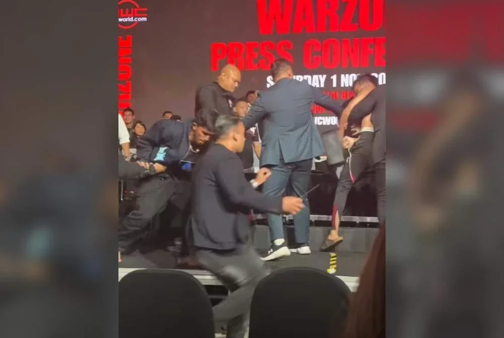 'Kekecohan' yang tercetus semasa sidang akhbar WWC yang diadakan pada Sabtu di Bangsar.