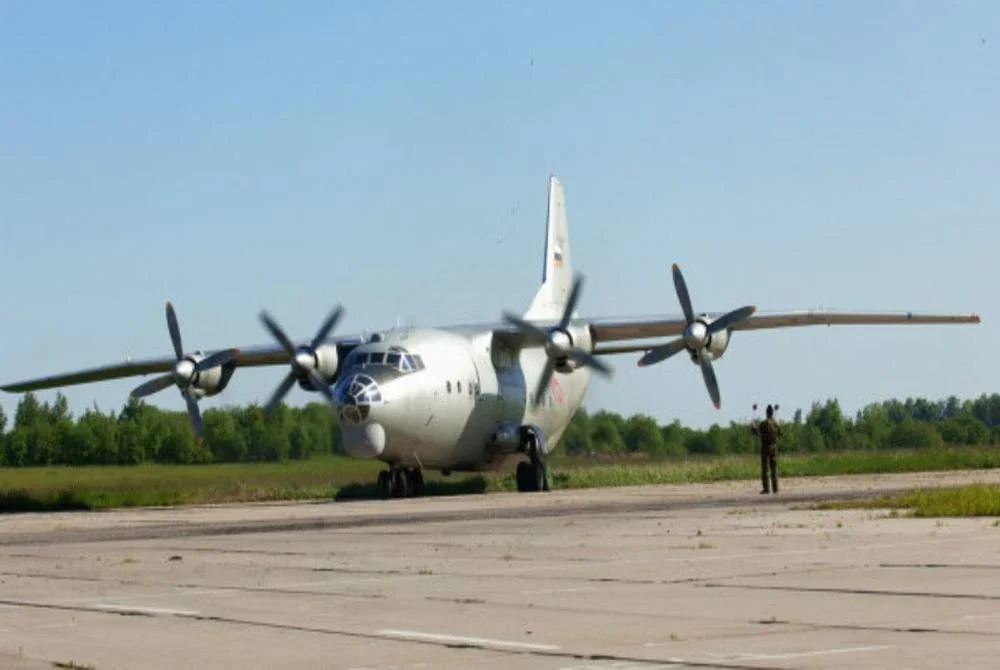 Sebuah pesawat kargo tentera Sudan terhempas lewat Selasa di negeri Kordofan Barat, selatan Sudan, lapor Anadolu Ajansi yang memetik kenyataan Angkatan Tentera Sudan (SDF).