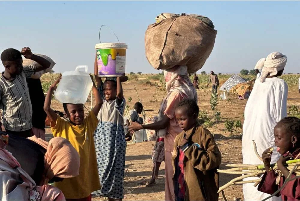 Penduduk Sudan melarikan diri ke Tawila selepas El-Fasher jatuh ke tangan Pasukan Sokongan Pantas (RSF). - AFP