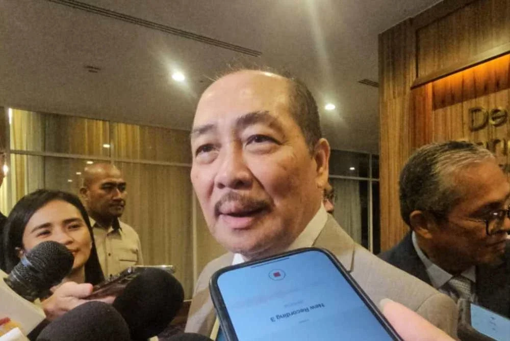 Hajiji ketika ditemui pemberita selepas Majlis Menandatangani MoU antara SSMJ dan Maybank di Menara Kinabalu, Kota Kinabalu.