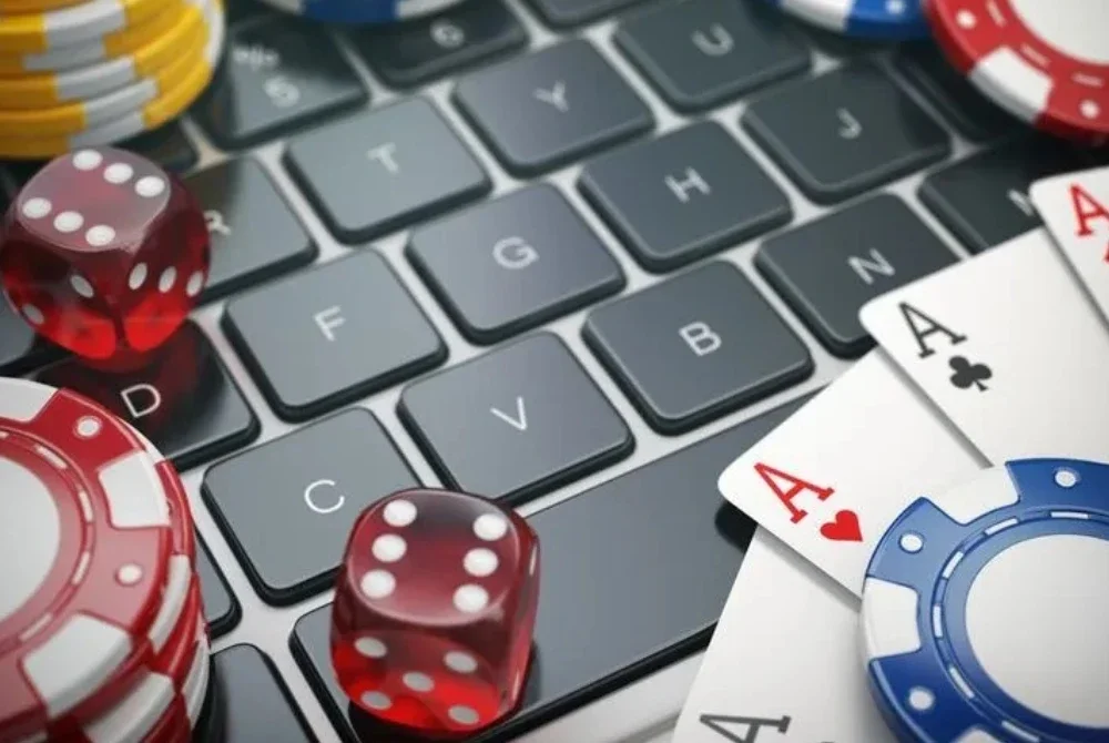 Perjuangan membanteras judi dalam talian adalah tanggungjawab bersama. Gambar hiasan