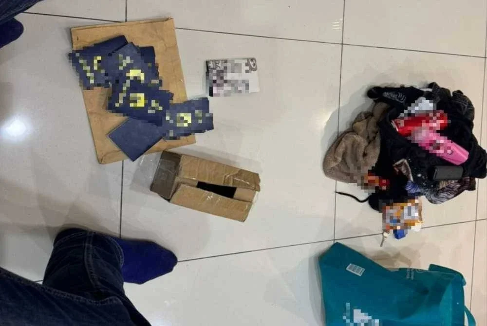 Antara barang yang dirampas JIM.