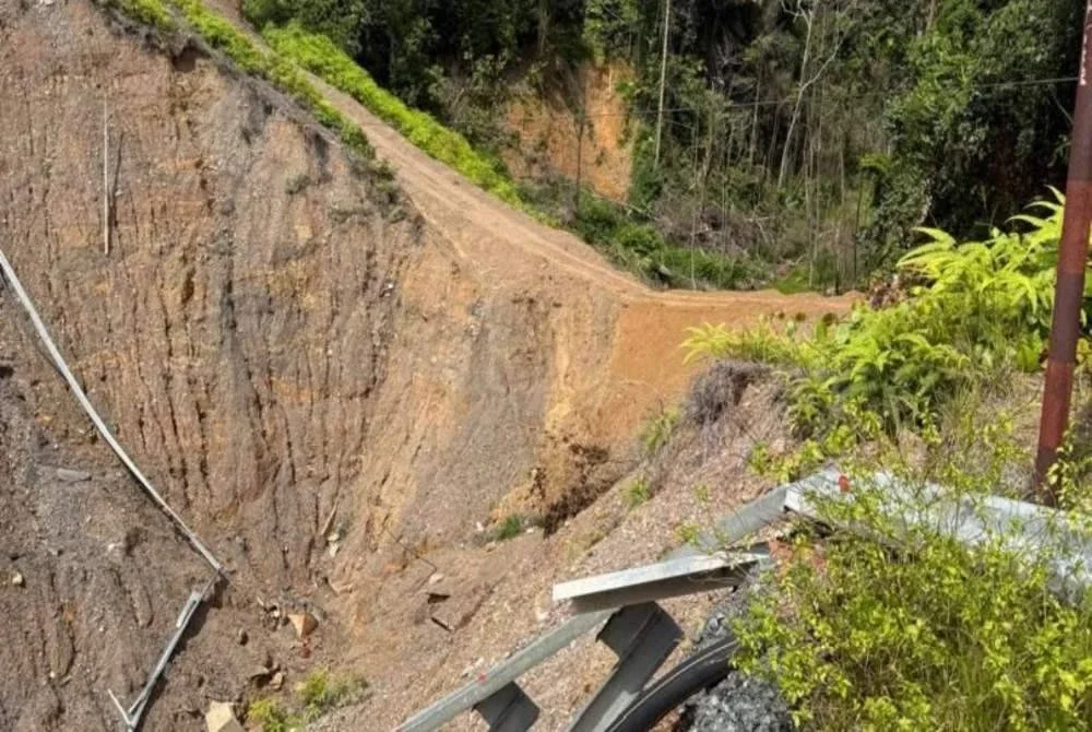 Pengguna disaran elak menggunakan laluan sementara jalan Felda Aring–Tasik Kenyir bagi mengelak risiko terutama pada musim tengkujuh.