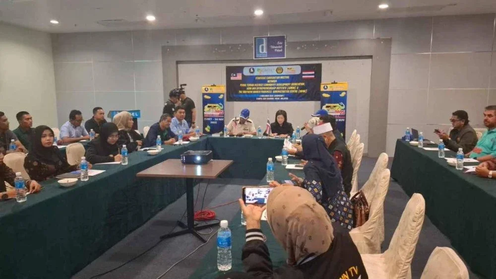 Mesyuarat Kerjasama Strategik di antara Persatuan Pembangunan Komuniti Perak dan IGROW bersama SPBAC turut diadakan sempena festival berkenaan.