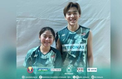 Su Yin (kiri) - Pang Ron menafikan kemaraan Hsuan Yi-Chu Yun pada Rabu. FOTO: BAM 