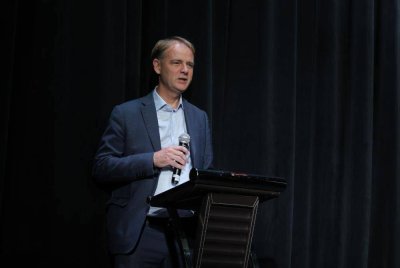 Niklas Wiberg - Foto fail Bernama