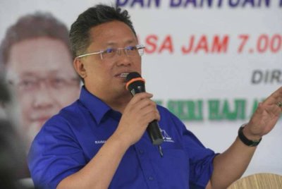 Bung Moktar mengesahkan Abdul Rahman menarik diri daripada bertanding di kerusi DUN Tempasuk. Foto FB Abdul Rahman Dahlan